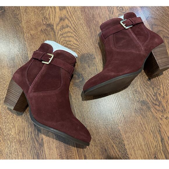 Diba Women's Boho Suede Stacked Heel Boots Burgundy Size 8.5 NWOB Casual Chic - Picture 1 of 10